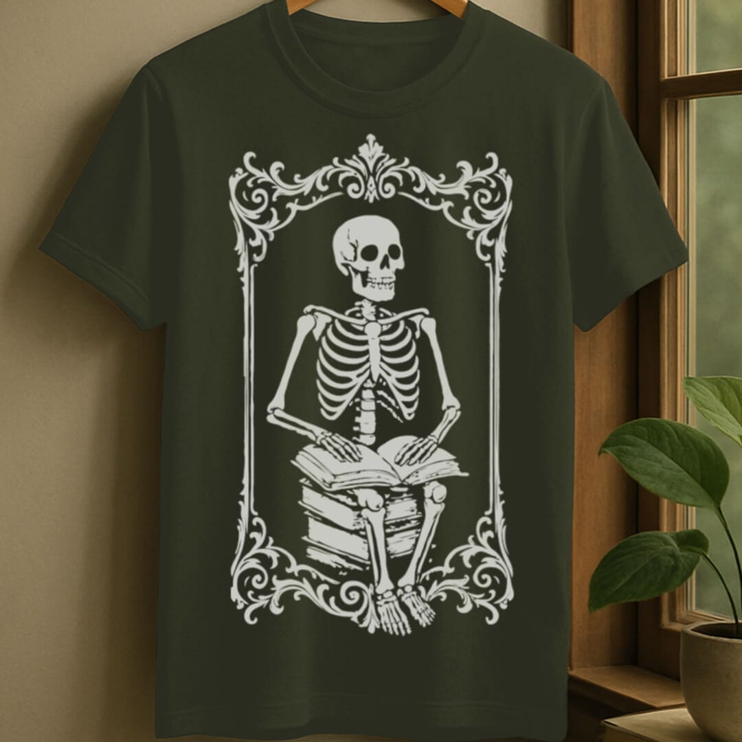 Military Green / S Reading tarot card t-shirt