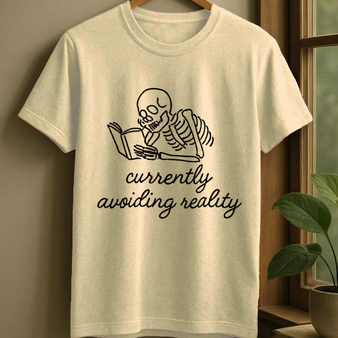 Natural / S Avoiding reality t-shirt