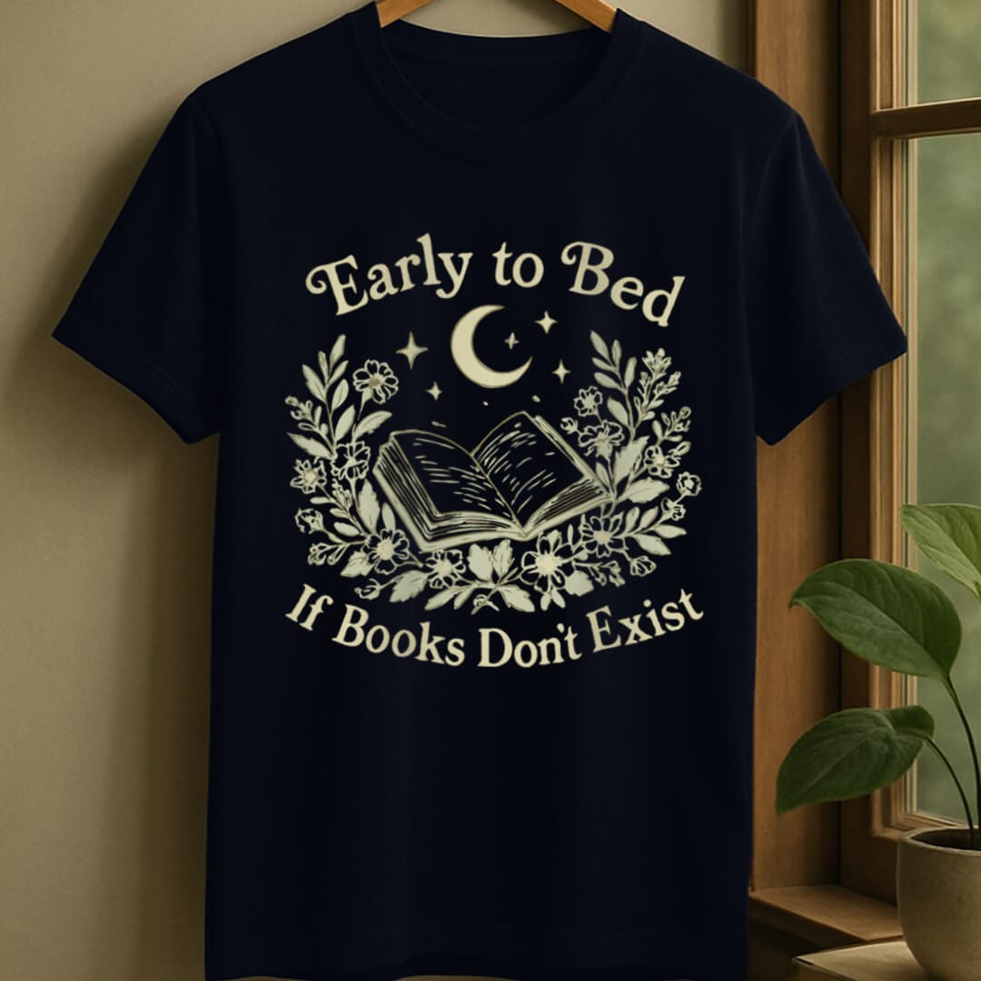 Navy / S Floral moonlit book t-shirt
