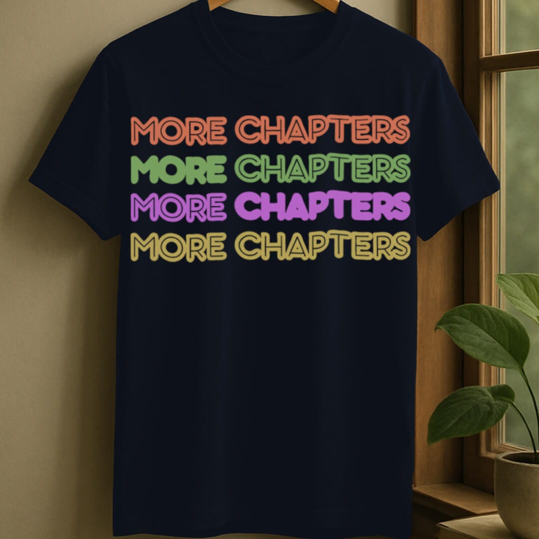 Navy / S More chapters t-shirt