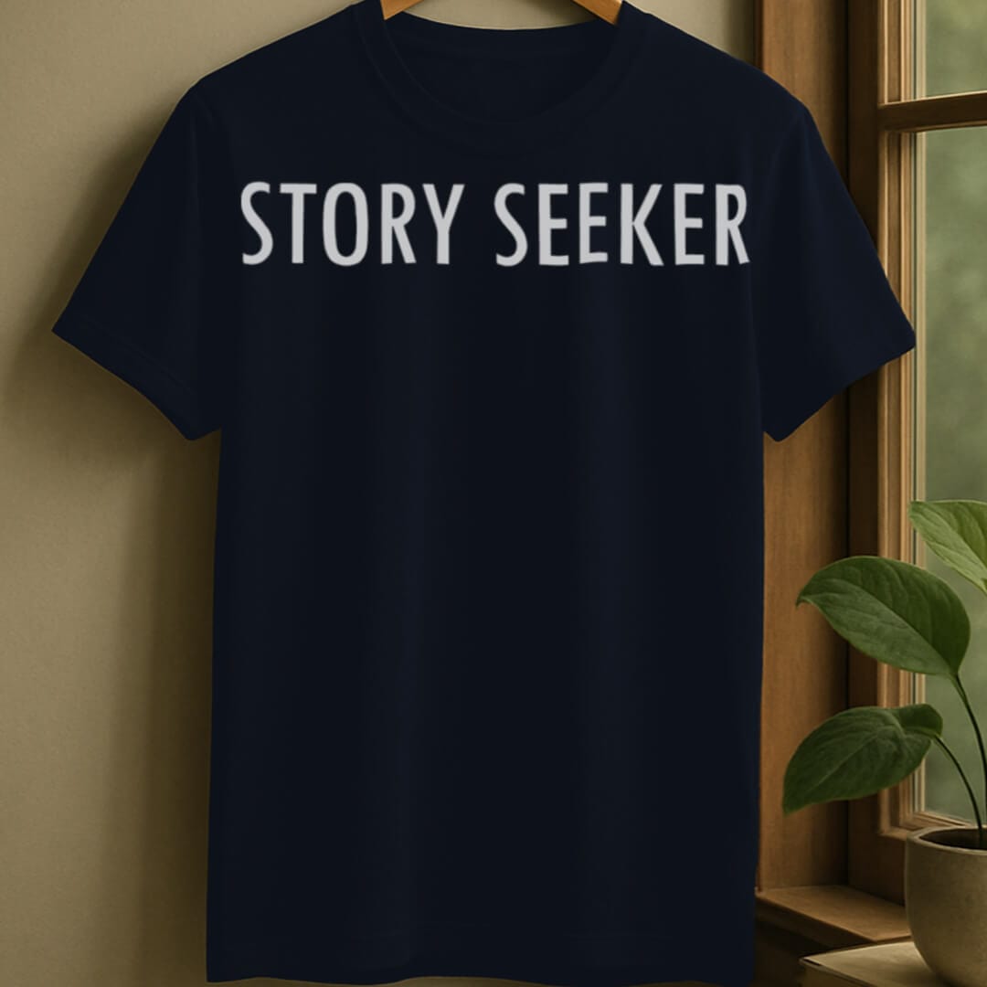 Navy / S Story seeker t-shirt