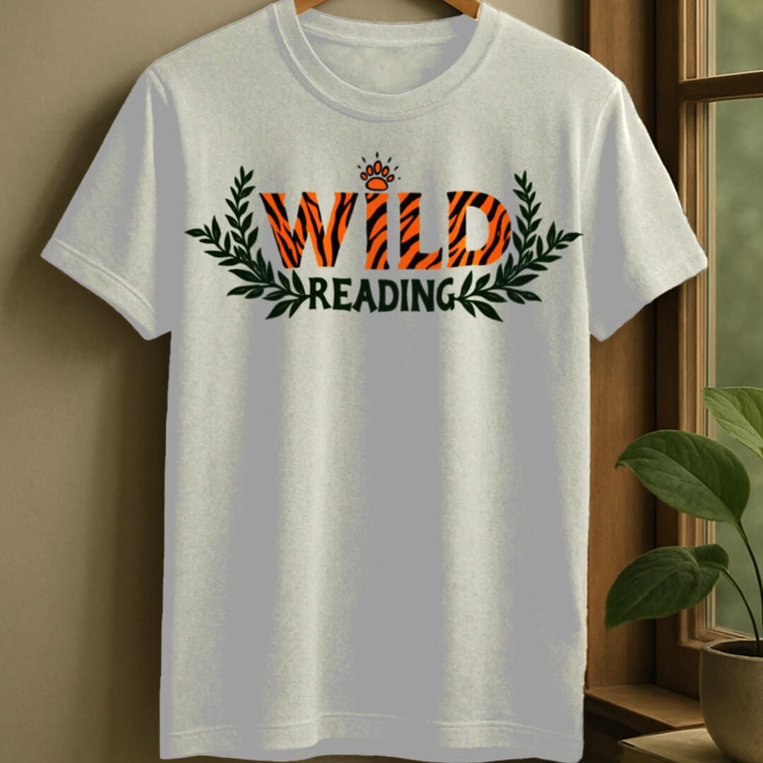 White / S Wild reading t-shirt