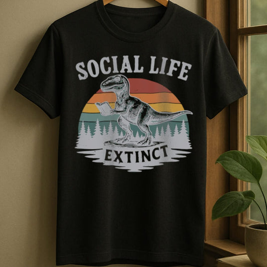 Black / S Extinct social life t-shirt
