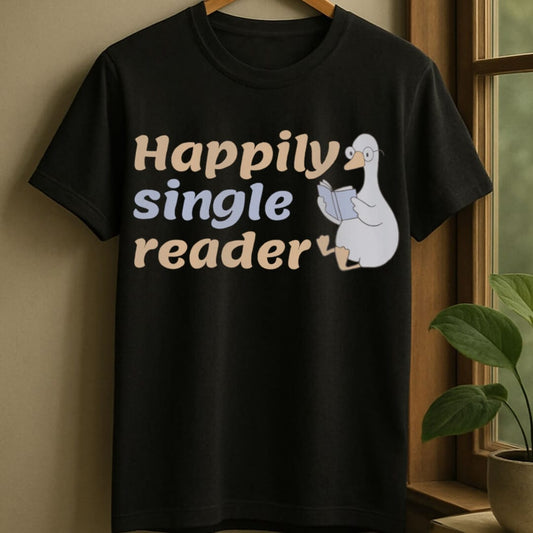 Black / S Happily single reader t-shirt
