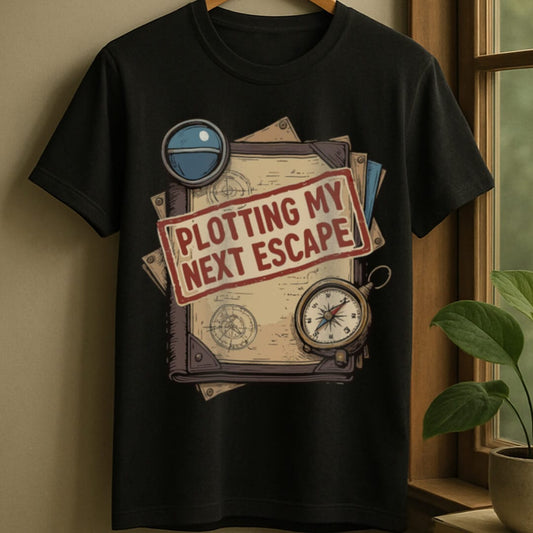 Black / S Plotting escape t-shirt