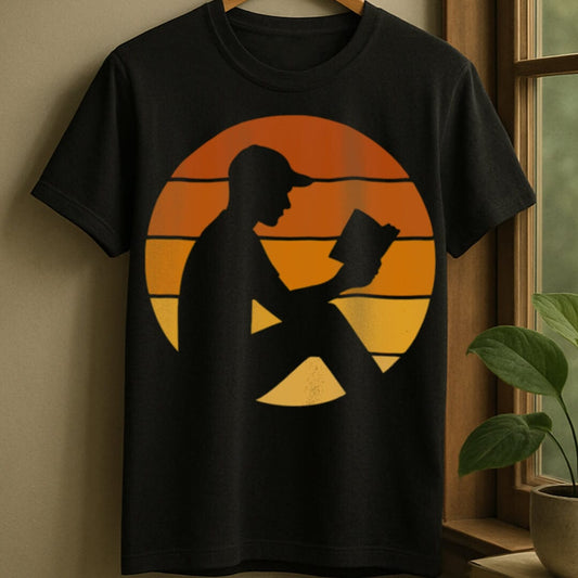 Black / S Sunset reader silhouette t-shirt