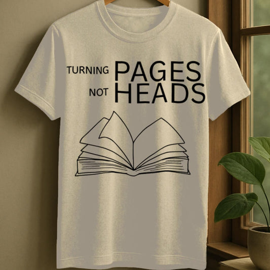 Natural / S Turning pages t-shirt